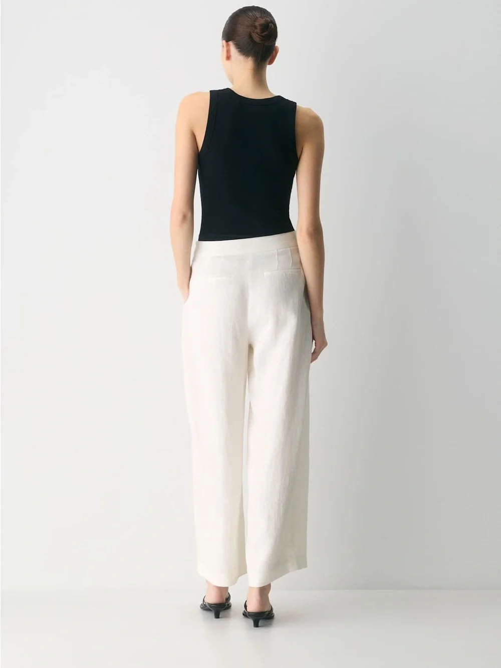 Aritzia Consort Barrel Pant - PowerLinen™